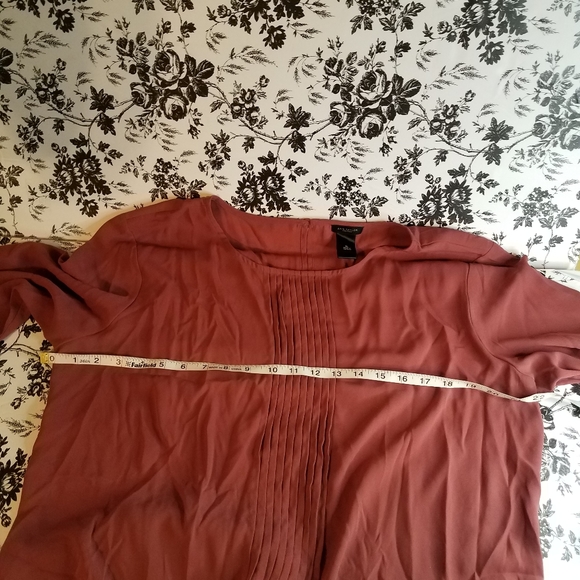 Ann Taylor Factory red blouse G2 - Picture 6 of 6